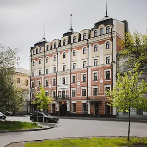 4* Отель подол плаза
